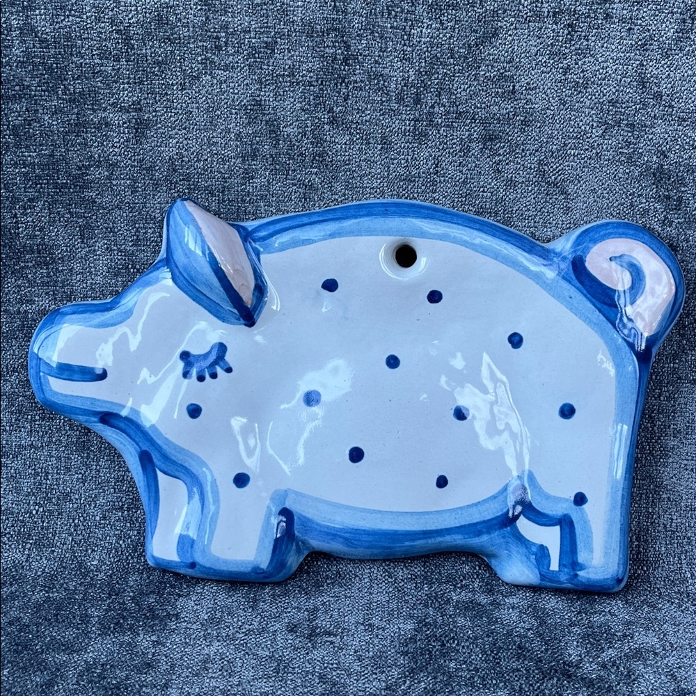 M A Hadley Pottery Pig Wall Hanging Large Plaque Signed 11x6.5